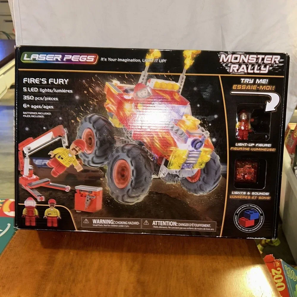 Laser Pegs Fire's Fury Kids Monster Rally Building Toy Brand‎ New In Box
